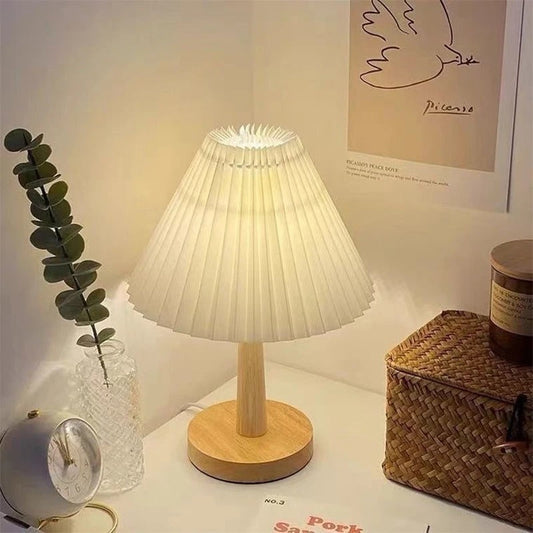Hira Japandi Pleated Table Lamp